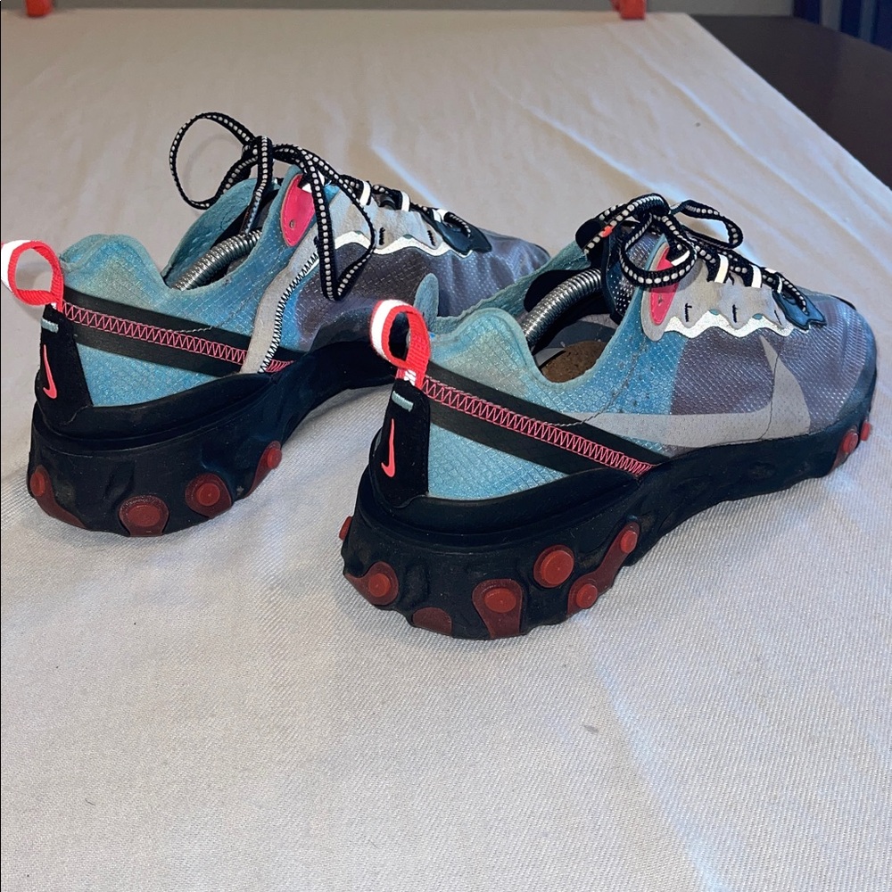 Nike React Element 87
Blue Chill Solar Red SZ 11.5 - Picture 6 of 12